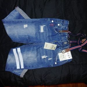 Toddler distress jeans with suspenders